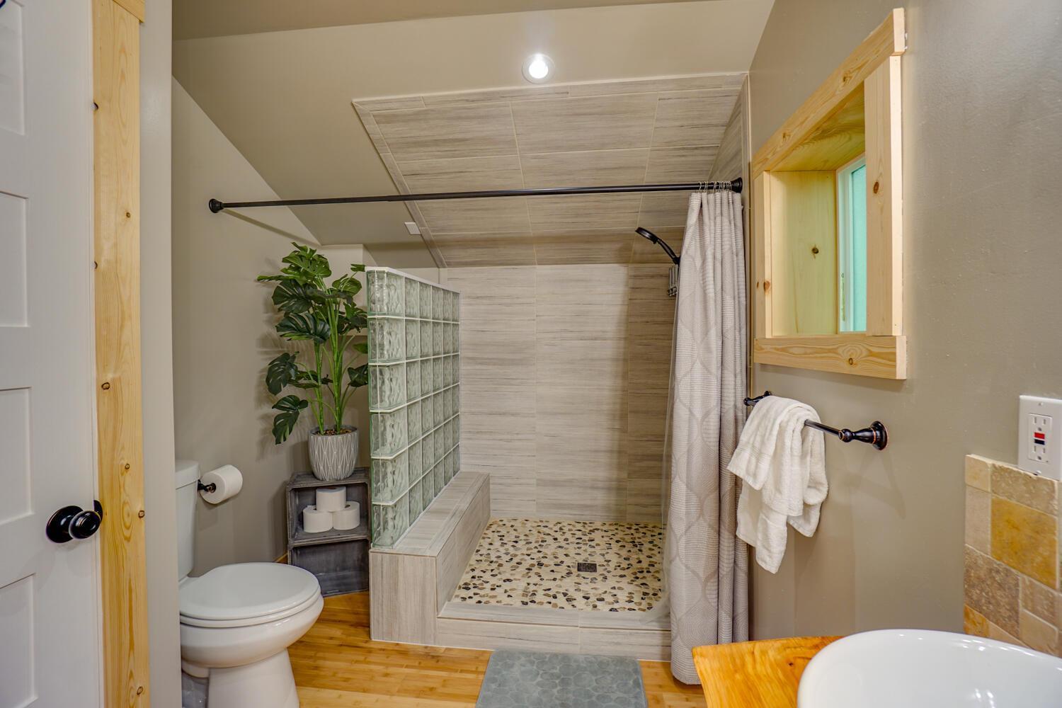 Jurassic Rebirth Out On Jul 2 - Book Your Stay Now (Adults Only) Washougal Exterior foto